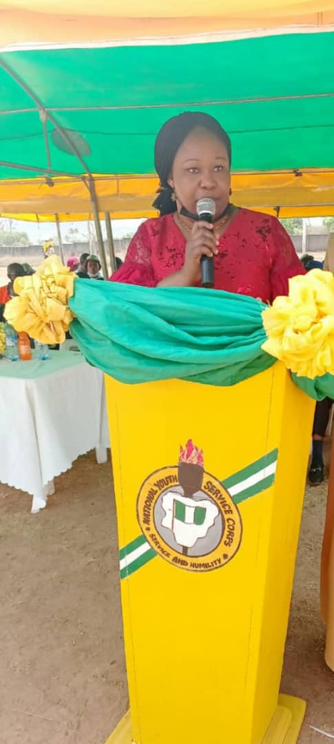 The Executive Director Patela Care Foundation, Dr Foluke Sarimiye; representing Nigerian Cancer Society ( NCS), giving health lectures on Breast and Cervical Cancer Control to corp members, NYSC/2022 at the National Youth Service Corps Orientation Camp , Oyo State. A OCI Foundation health campaign initiative.